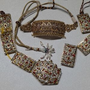 Elegant Gold and Red Jewelry Set 24k